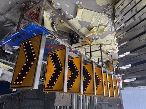 芜湖太阳能交通标牌的核心部件是电池,电池多久